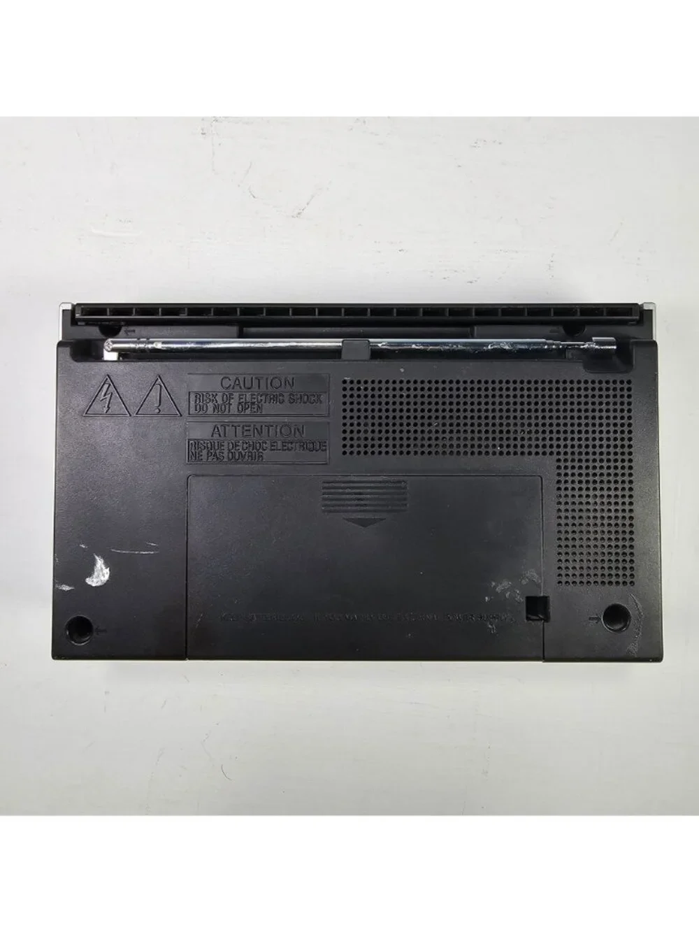 Sony ICF-710W FM/AM 2-Band Portable Radio Silver TESTED